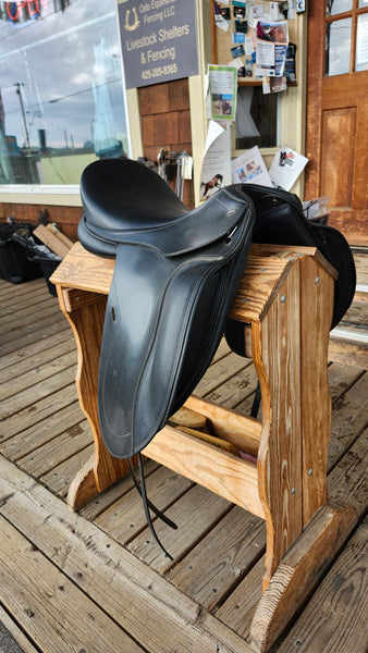 17.5" Tekna S Line Dressage Saddle