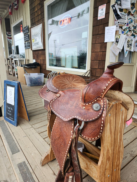 15.5" Vintage Action Company Show Saddle