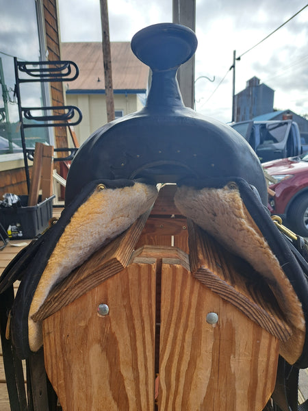 16" Big Horn Arabian Trail Saddle