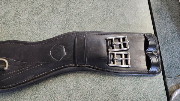 24" Prestige Shaped dressage Girth