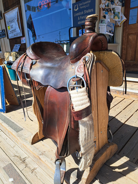 16.5" Brighton Saddlery Ranch Roping Saddle
