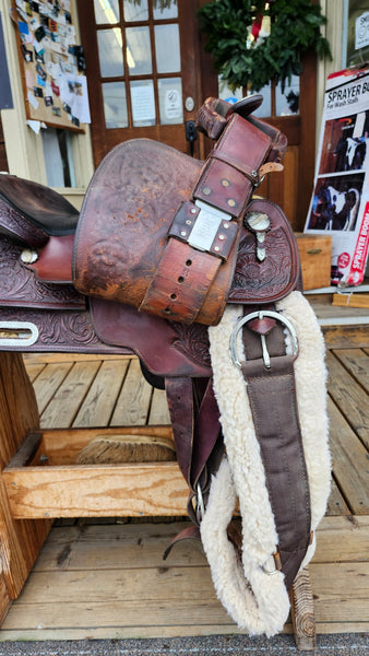 15.5" Circle Y Equitation Show Saddle Package