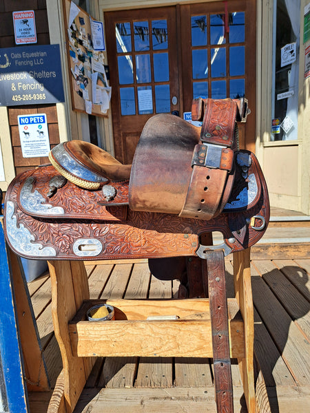 15.5" Broken Horn Equitation Saddle