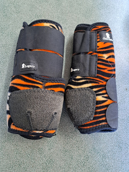 Classic Equine Legacy Front Pair - Medium