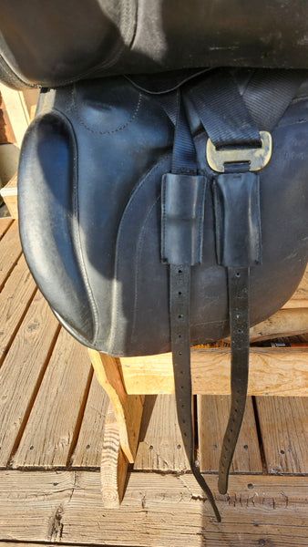 18" Parelli Fluidity General Purpose Saddle