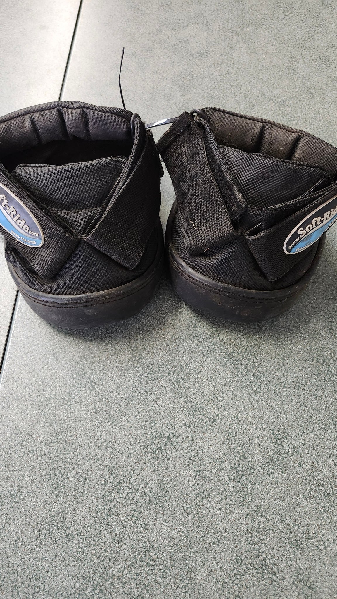 Size 6 Soft Ride Hoof Boots