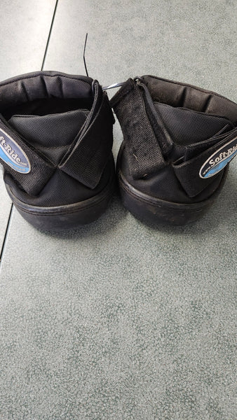 Size 6 Soft Ride Hoof Boots