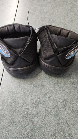 Size 6 Soft Ride Hoof Boots