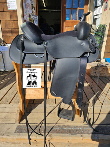 ON TRIAL   16" Wintec Western Saddle
