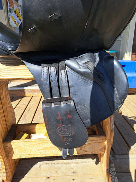 17" Derby Originals All Purpose English Saddle