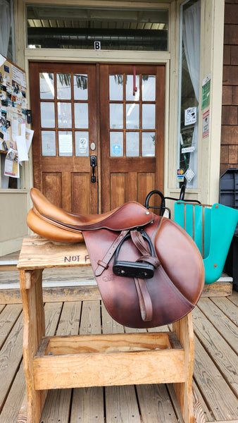 18" CWD SE06 Jump Saddle