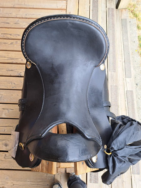 17.5 Parelli Crusier General Purpose
