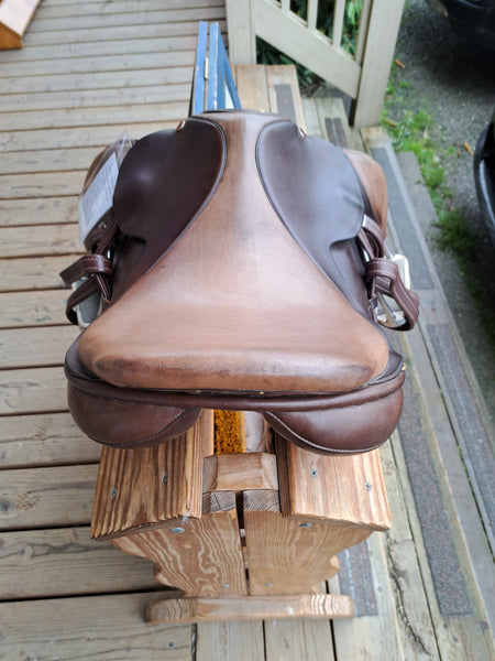 *ON TRIAL* 17" Arabian Saddle Company Elan Close Contact Jump Saddle