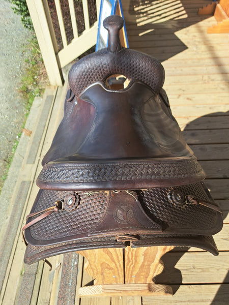 16" Circle Y Park & Trail Saddle