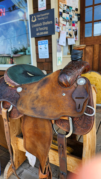 16" Yost Roping Saddle