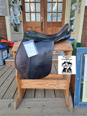 17.5" Frank Baines Zenith Dressage Saddle