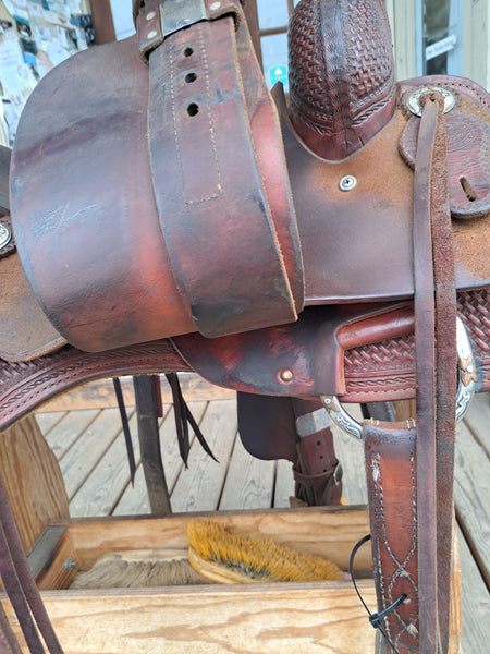 16" SRS Saddlery Cutter Saddle
