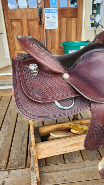 16" Crates Classic Reining Saddle
