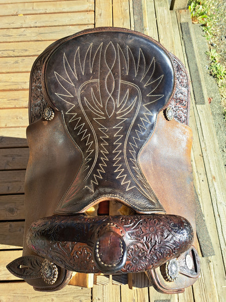 ON TRIAL 16" Master Saddles Barrel All Around Saddle