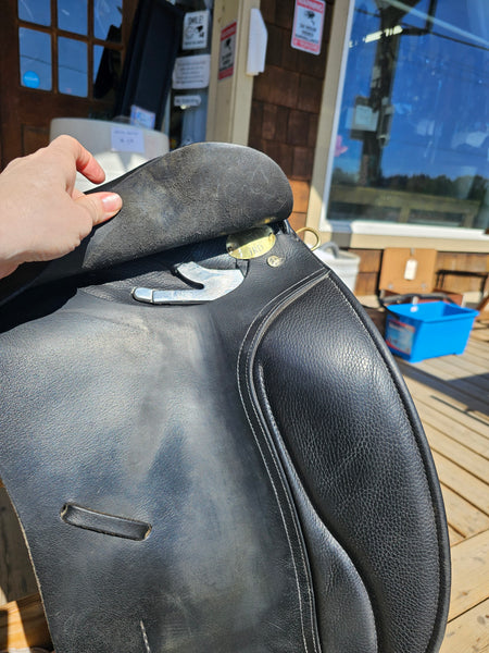 17.5" JRD Custom Dressage Saddle