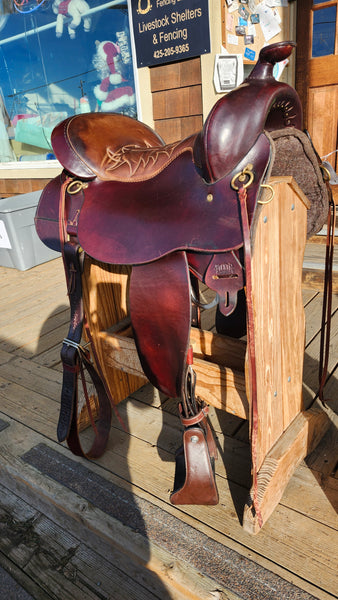 16.5" Tucker Northwest Western Trail Saddle