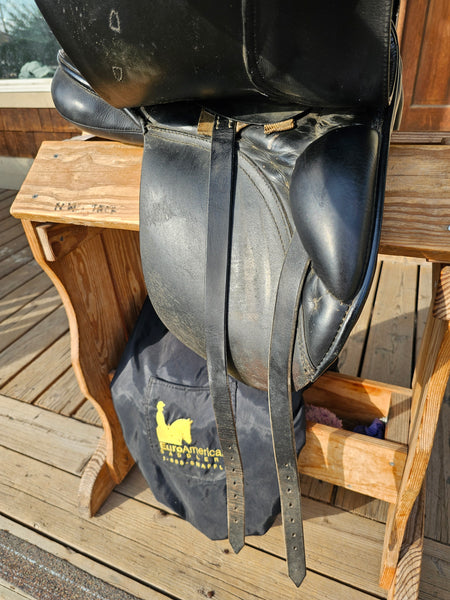 16.5" Passier Antares Dressage Saddle