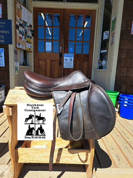 17.5" Voltaire Blue Infinite Jumping Saddle