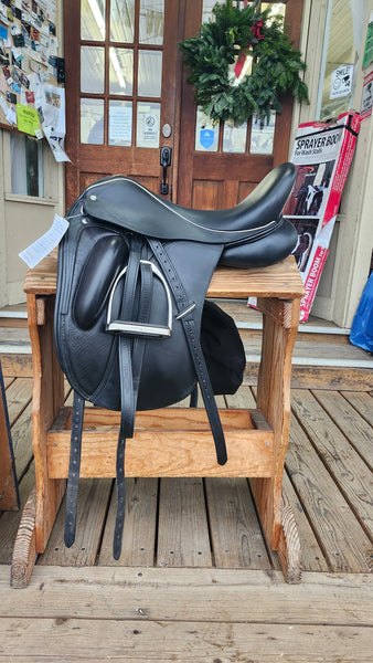 17.5" Custom Gemini R Dressage Saddle