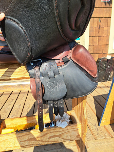 17" Peter Horobin Stride Free Melbourne 2 Close Contact Saddle
