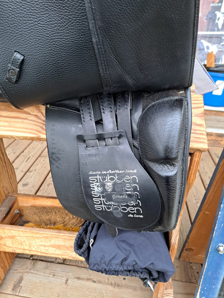 17.5" Stubben Genesis C.S. Deluxe Dressage Saddle