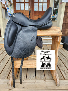 17" N2 Cardhu Dressage Saddle