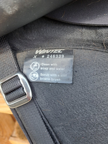 16.5" Wintec Pro Dressage Saddle