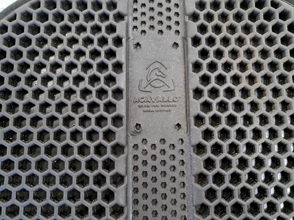 Acavallo Gel Half Pad