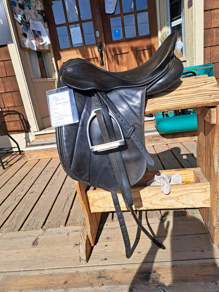 17" Laser Dressage Saddle