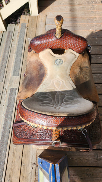 16" Double J Loftin Penner Saddle