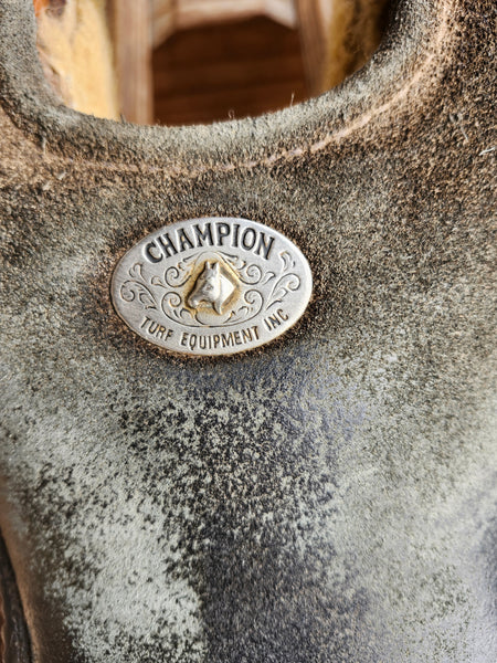 16" Champion Turf Show Saddle