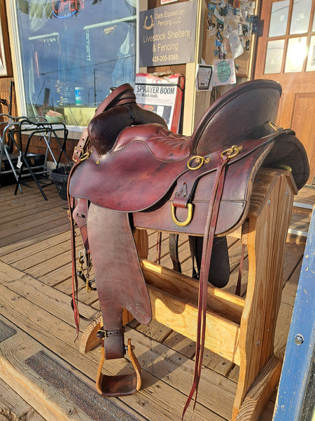 17.5" Tucker Western Trail Saddle