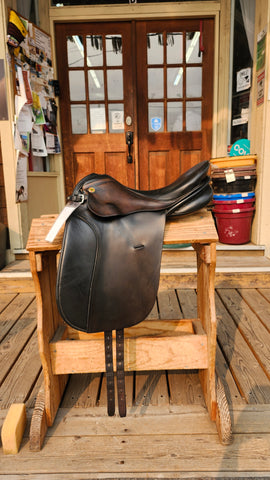 17" Karl Niedersuss Dressage Saddle