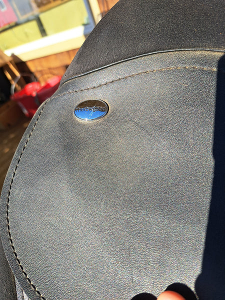 16.5" Thorowgood All Purpose English Saddle