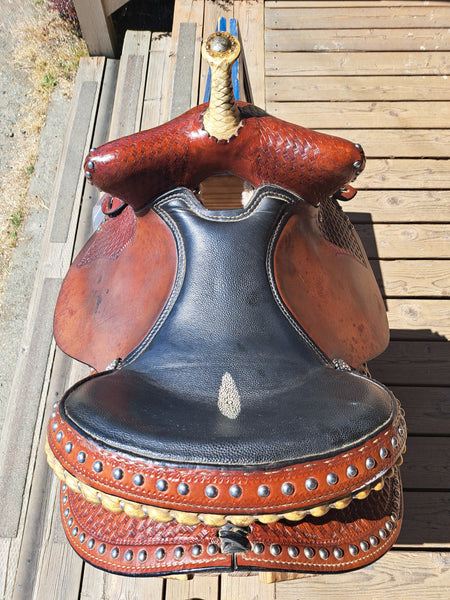 15" Circle M Barrel Saddle