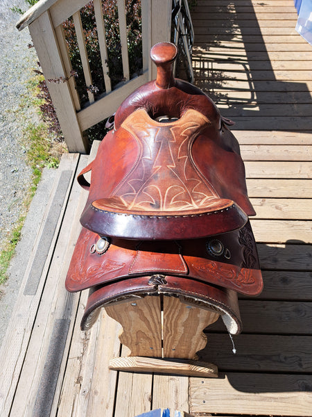 15.5" Simco Roping Saddle