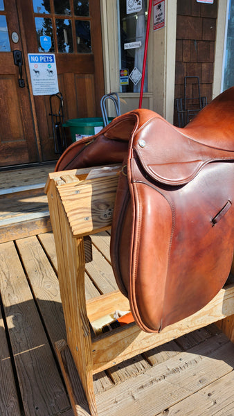 16.5" Harry Dabbs English Saddle
