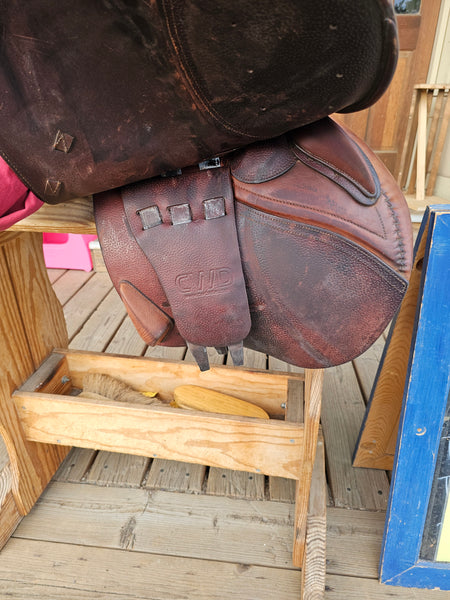 18" CWD SE02 Jump Saddle