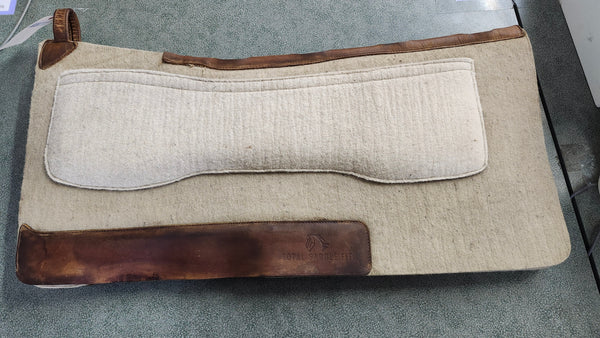 32" Total Saddle Fit Pad