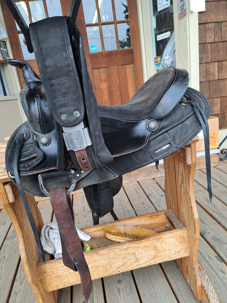 16" Fabtron Synthetic Western Saddle