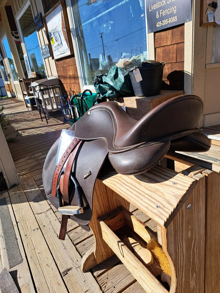 17" Wintec 500 All Purpose English Saddle