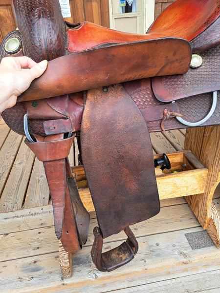 16" Bob's Custom Saddles Ranch Cutter