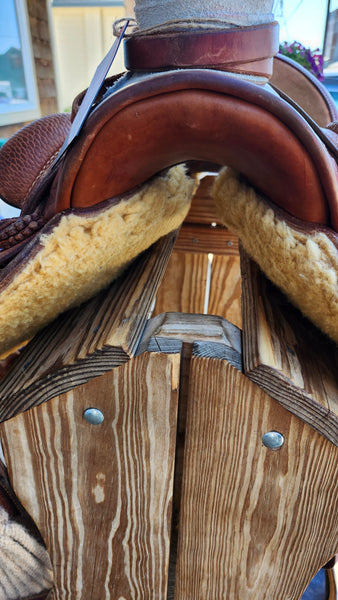 15" Henderson Saddle Co Wade Ranch Roper Saddle
