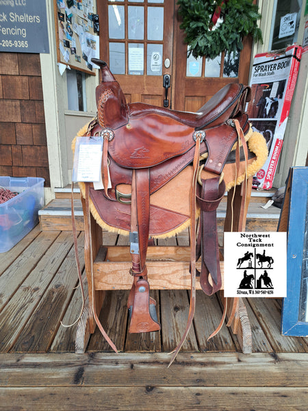 15.5" Synergist Trailwestern Saddle