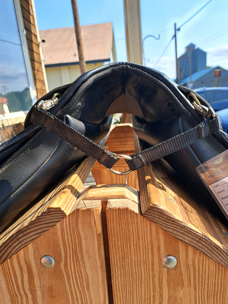 16.5" Wintec All Purpose English Saddle